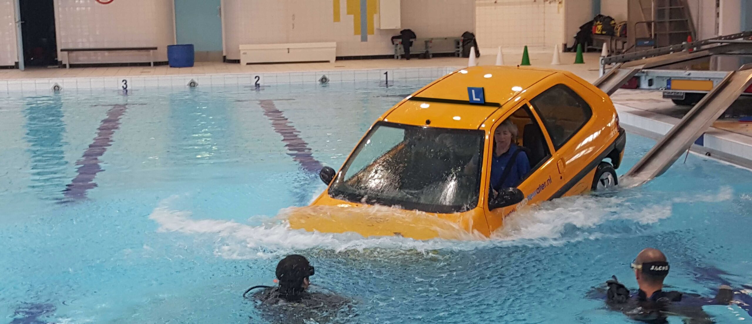 cursus auto te water